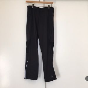 Mens Medium REI Training Pants